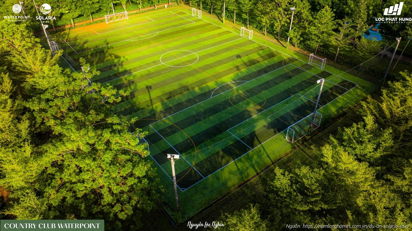 Sân Bóng Đá Hiện Đại Tại Country Club Waterpoint