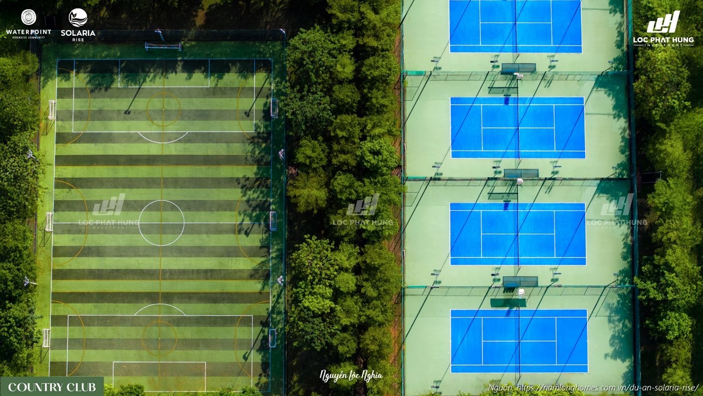 Sân Bóng Đá Và Tennis Tại Country Club Dành Cho Cư Dân Solaria Rise