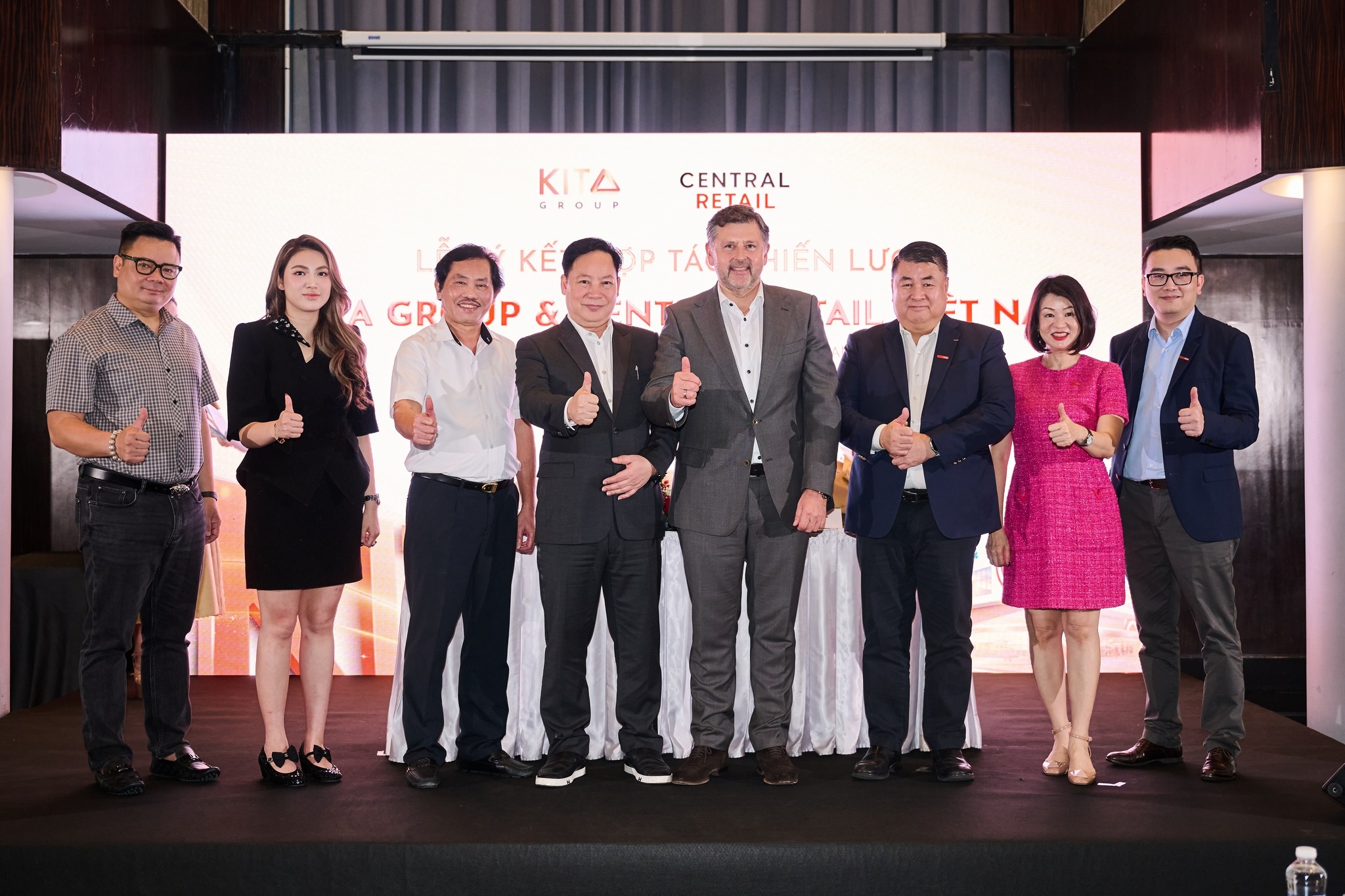 Lễ Kí Kết Kita Group và Central Retail Việt Nam (4) Group Central Retail Viet Nam (1)